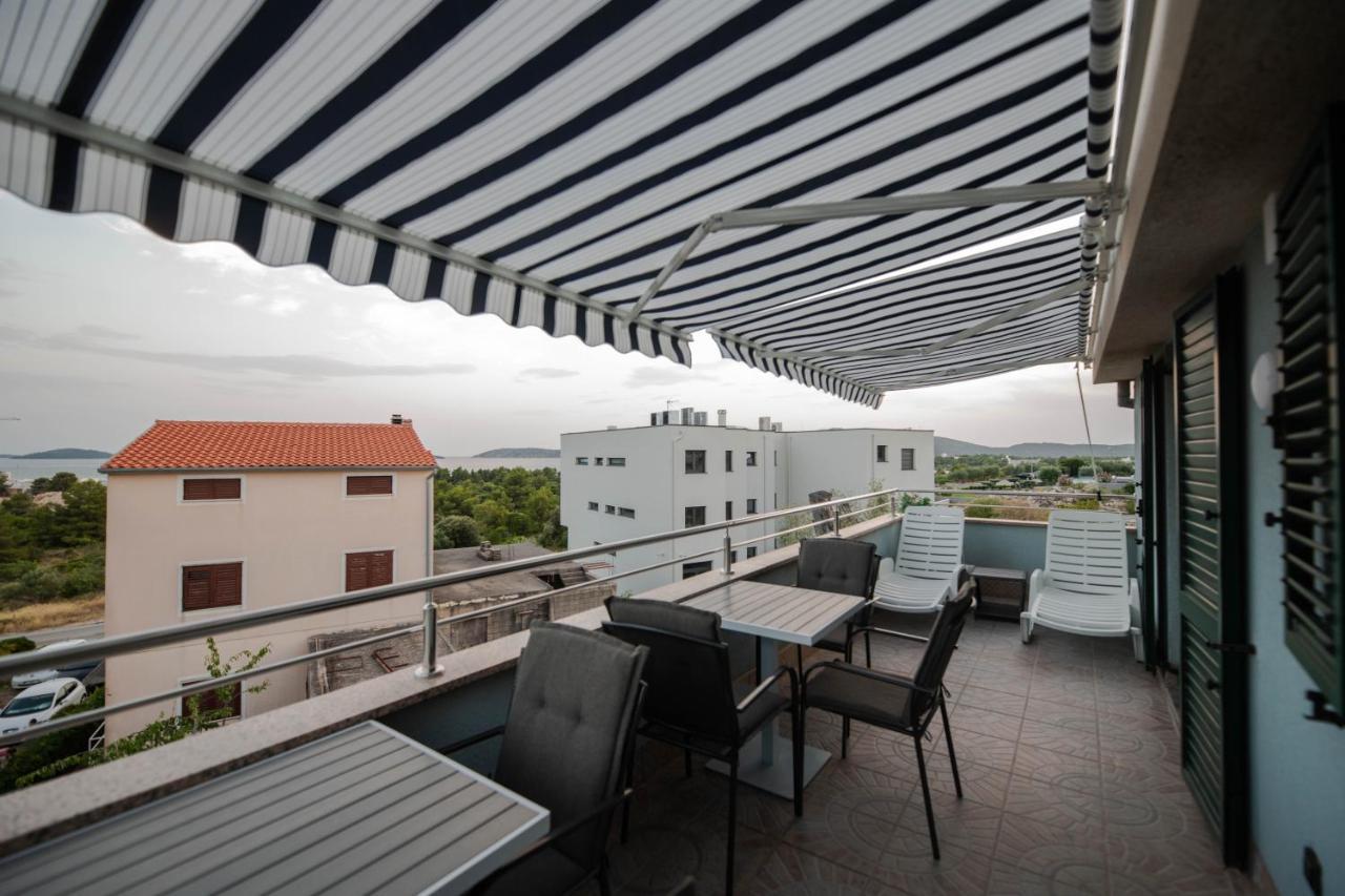 שיבניק Sunny Beach Apartments מראה חיצוני תמונה