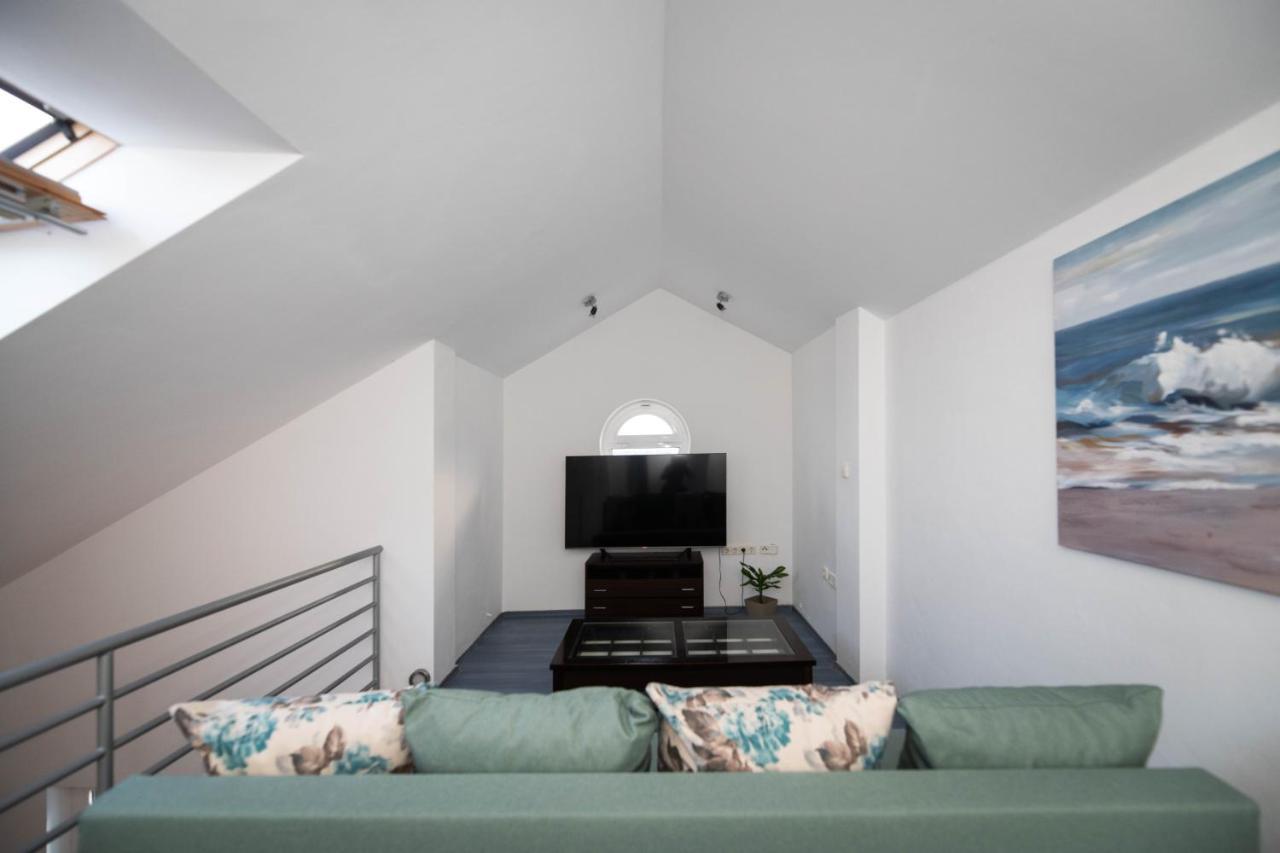 שיבניק Sunny Beach Apartments מראה חיצוני תמונה