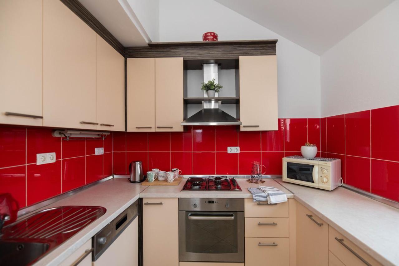 שיבניק Sunny Beach Apartments מראה חיצוני תמונה